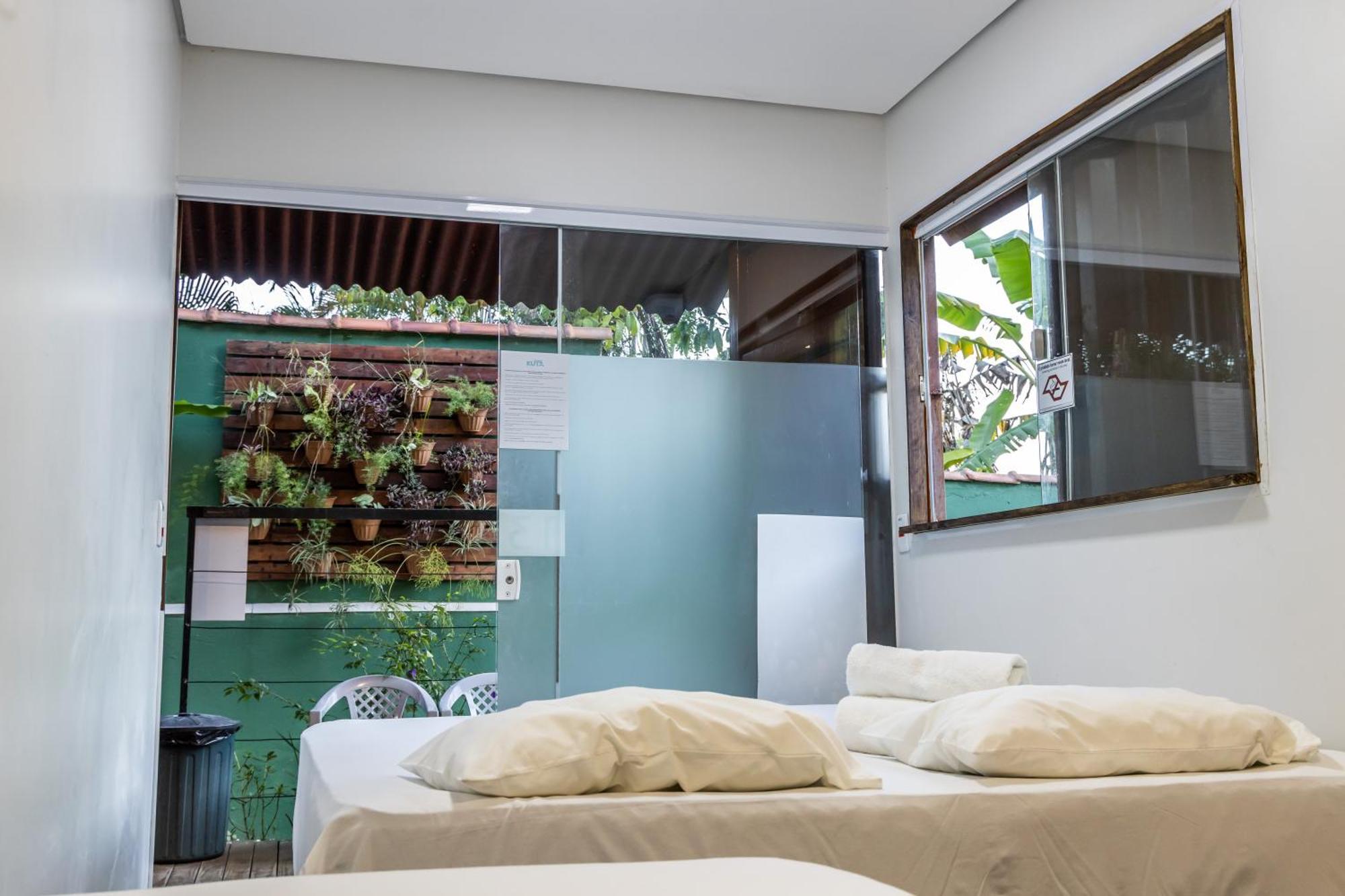 Praia Camburi - Studios Kuta Bilik gambar