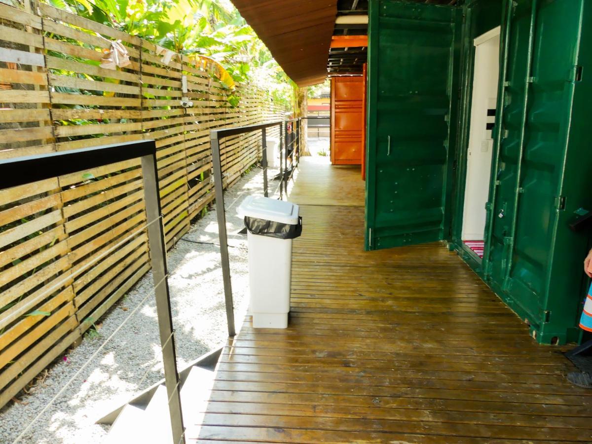 Praia Camburi - Studios Kuta Luaran gambar